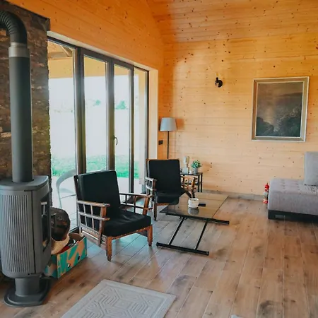 Jelena Case de vacanță Nikojevici